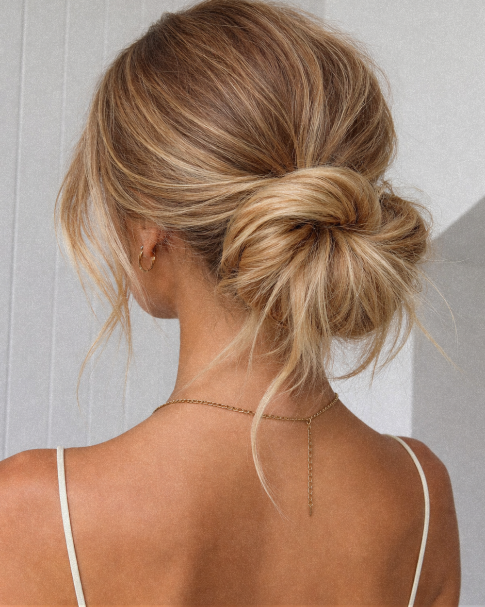 How to Use Hair Oil in Winter