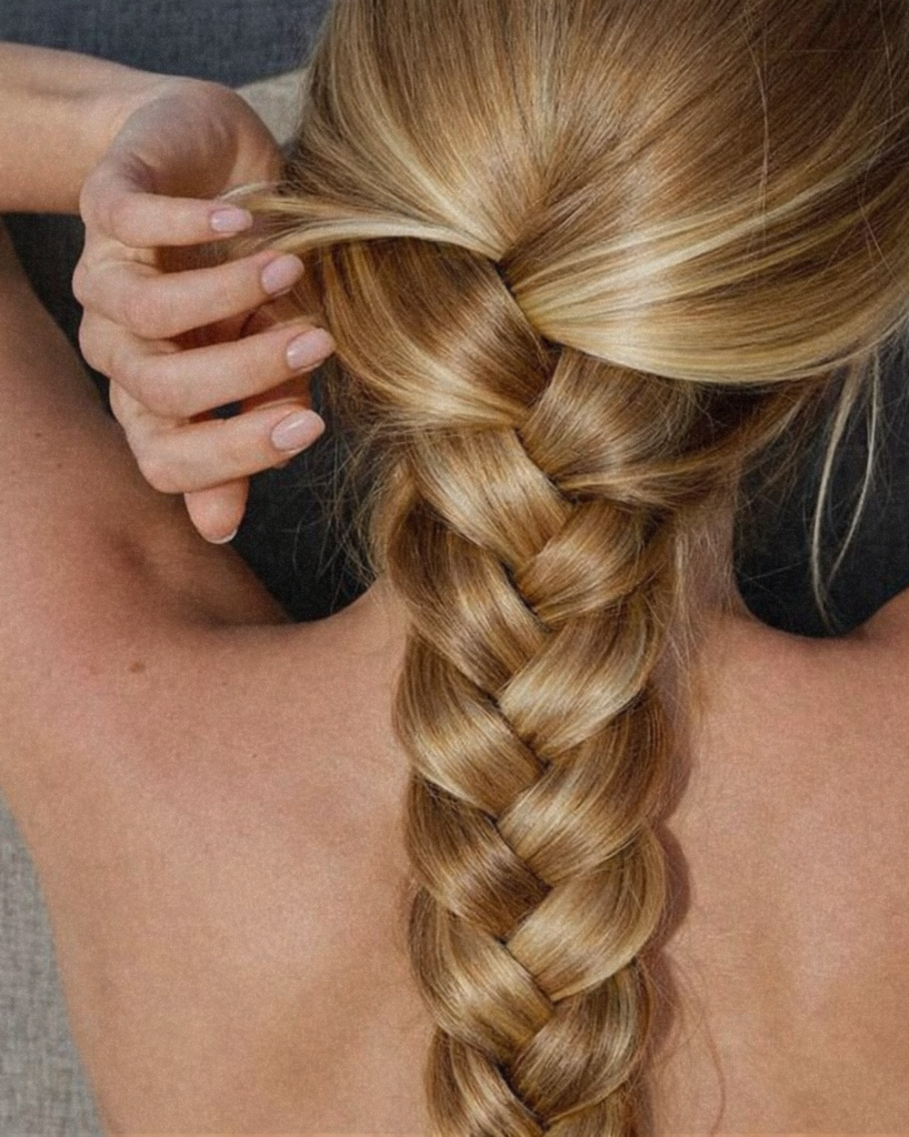 Spring Hair Loss: Why Your Hair Falls Out More in Spring